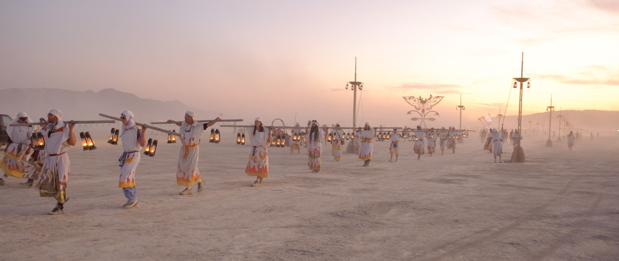 20090821_Burning_Man_2009_DHF_2242.jpg