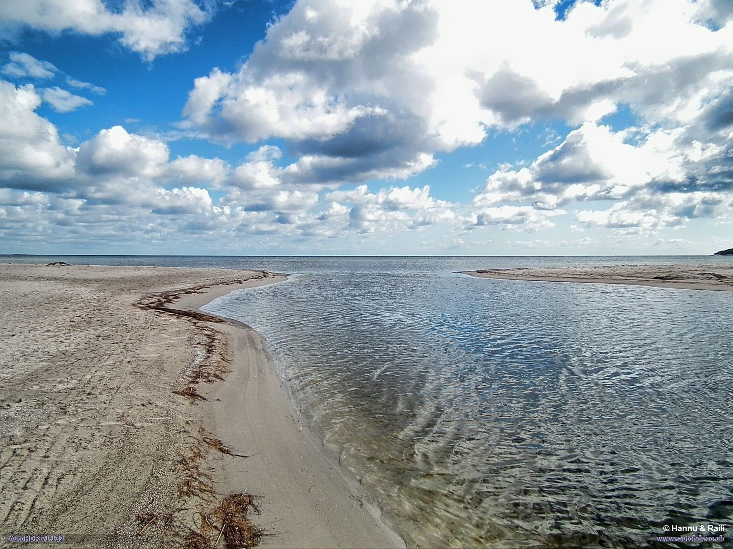 S0722294 strand.jpg