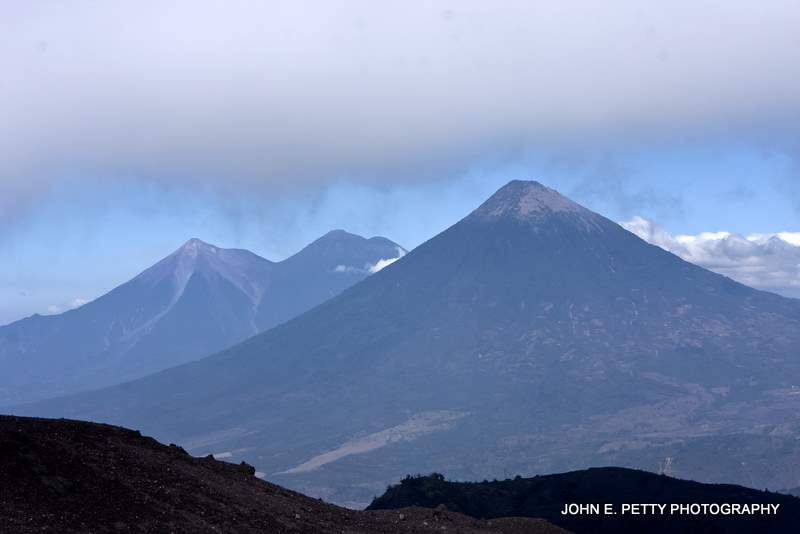 Volcan Fuego 110318_3324.jpg