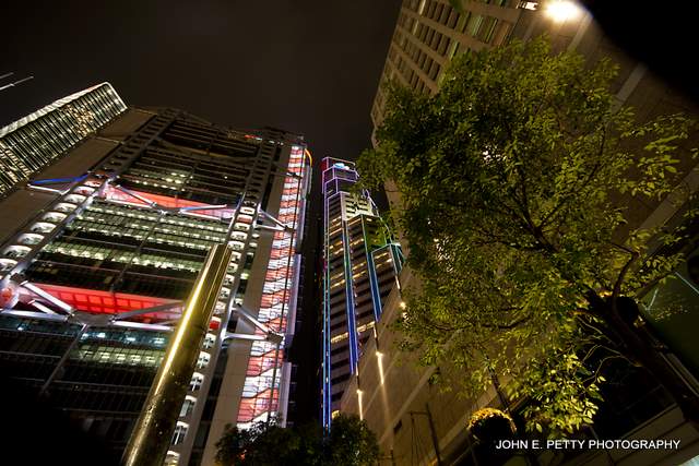 Downtown HK Looking up IMG_6084.jpg