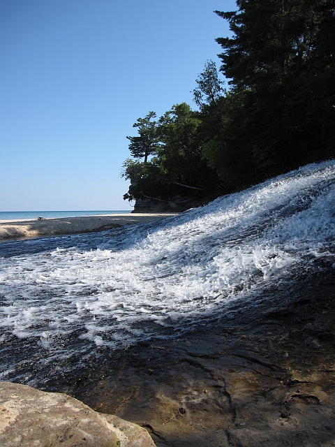 IMG_0484.JPG  Chapel River