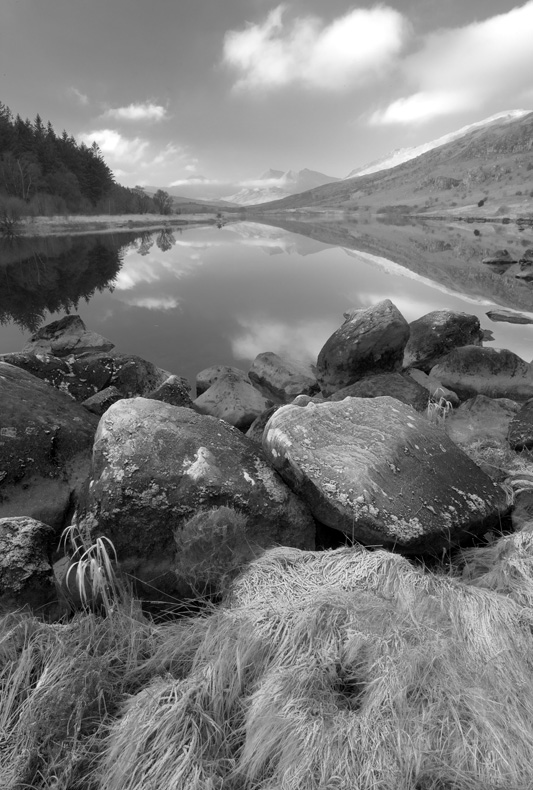 Llyn Mymbyr mono 2