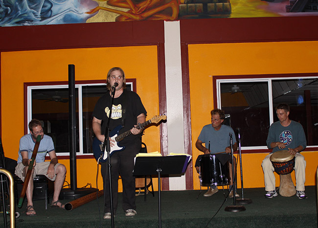 Chico's Open Mikefull's new digs, Cafe Culture, Chico, CA, Sept. 2, 2009