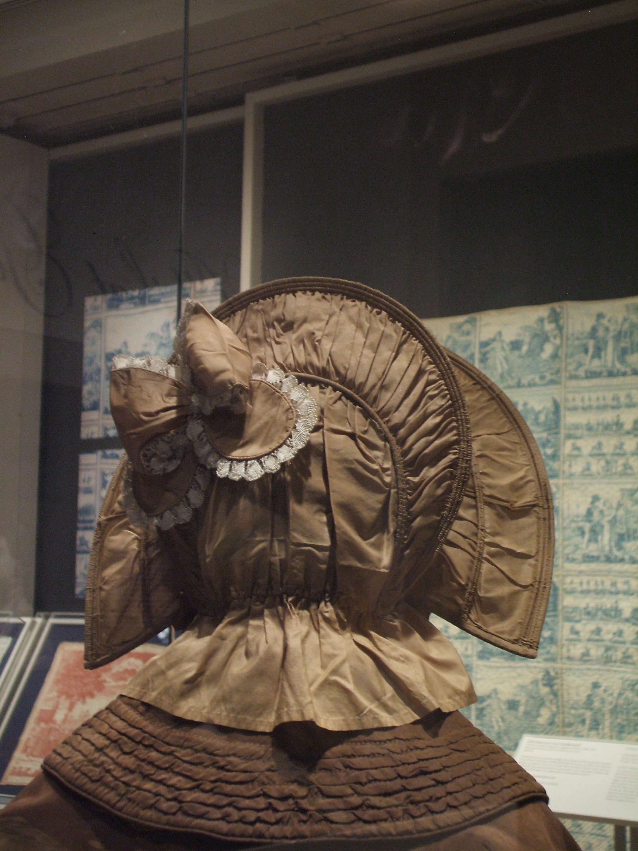Costume Accessories: Head to Toe exhibit