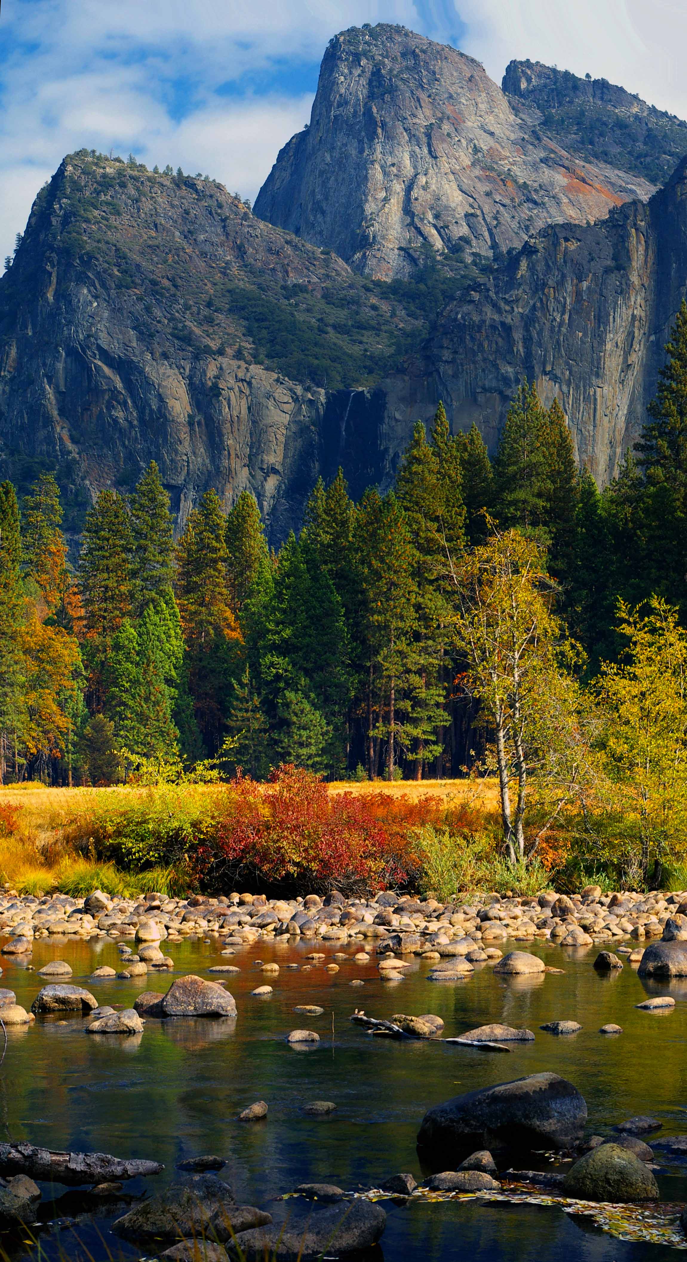 Merced_River_View_0.jpg