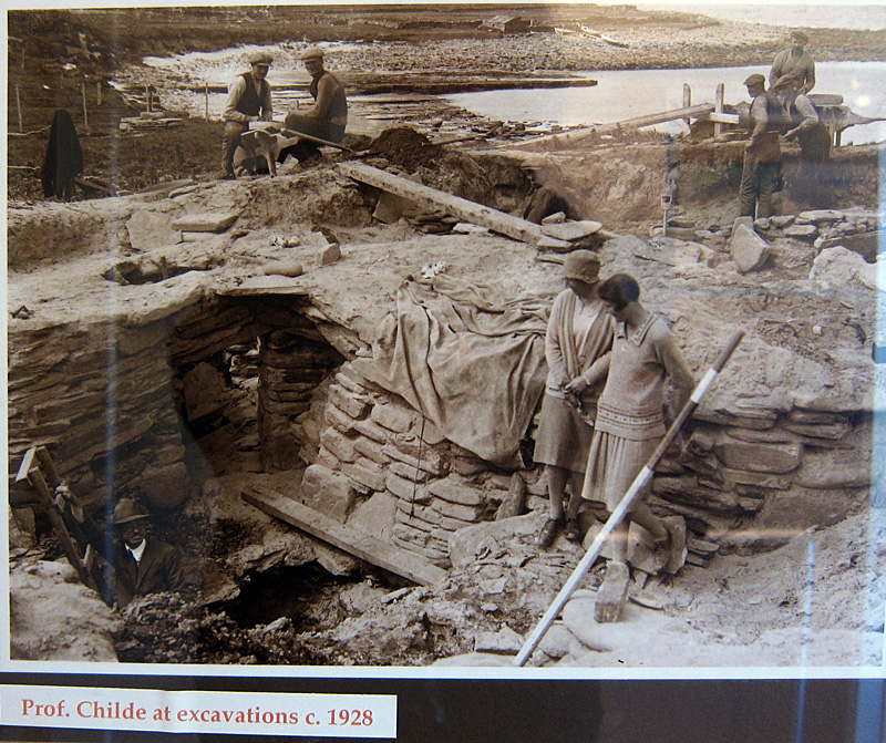 1906