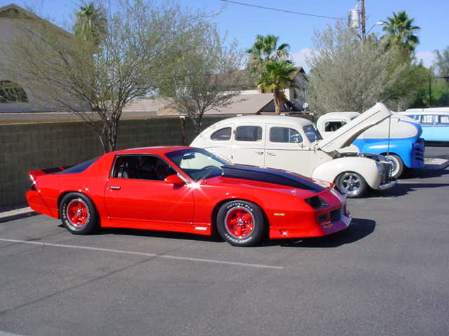 orange 1993 Camero