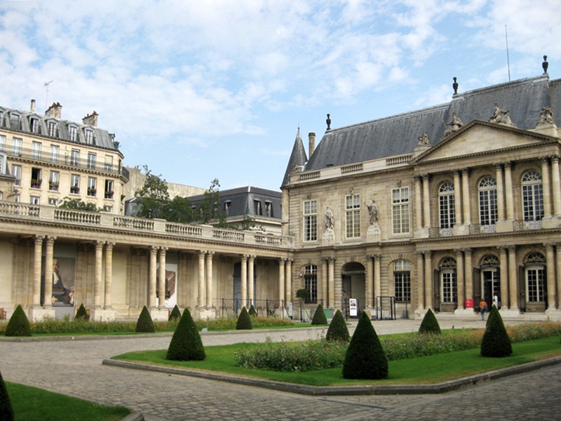 Archives Nationales