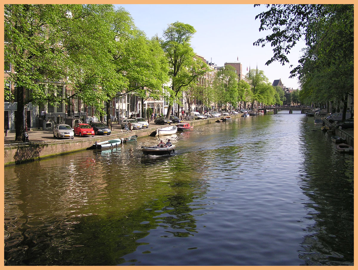Amsterdam_8-6-2006 (2).jpg