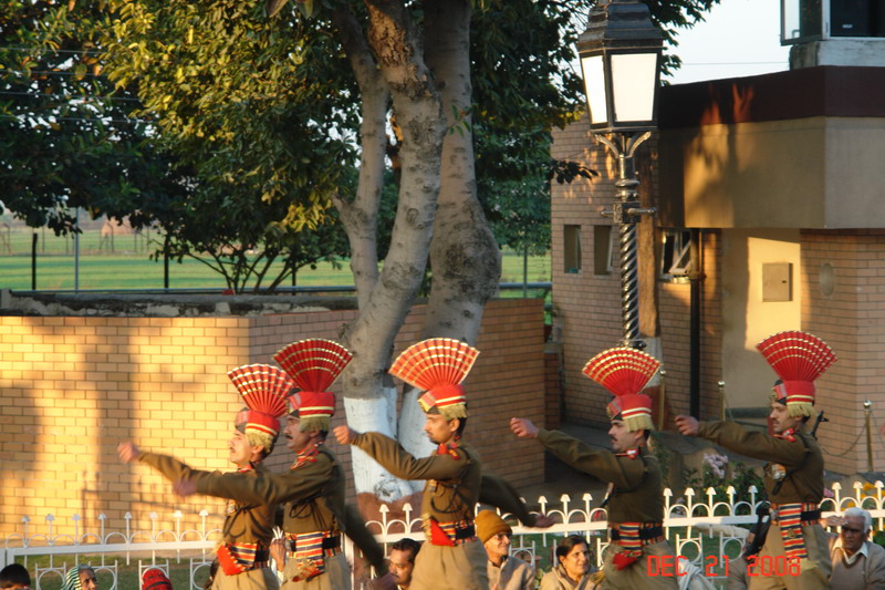 border with pakistan ceremony04