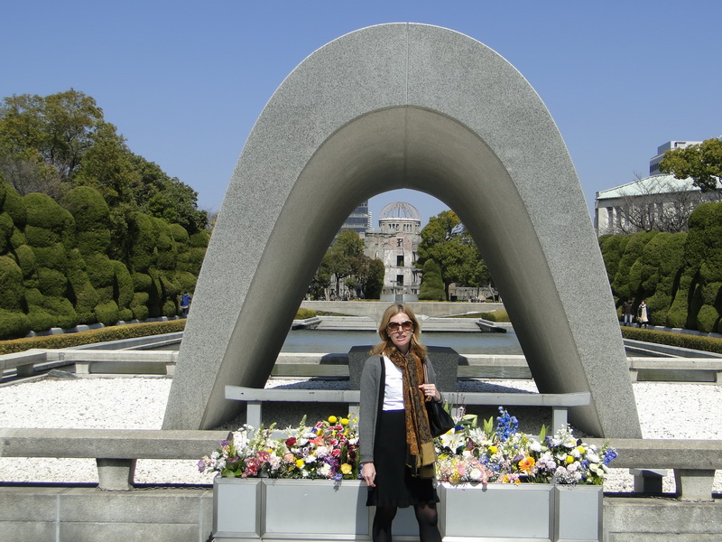 008 hiroshima memorial and museum.JPG