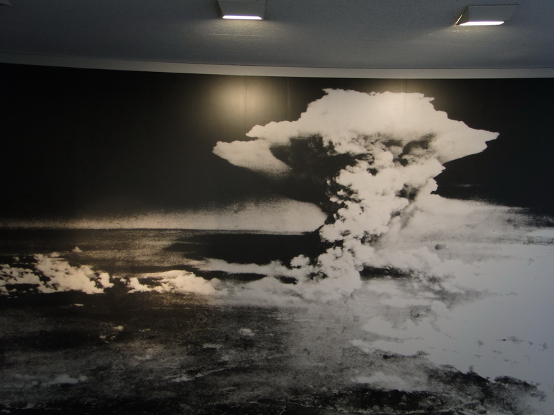 010 hiroshima memorial and museum.JPG