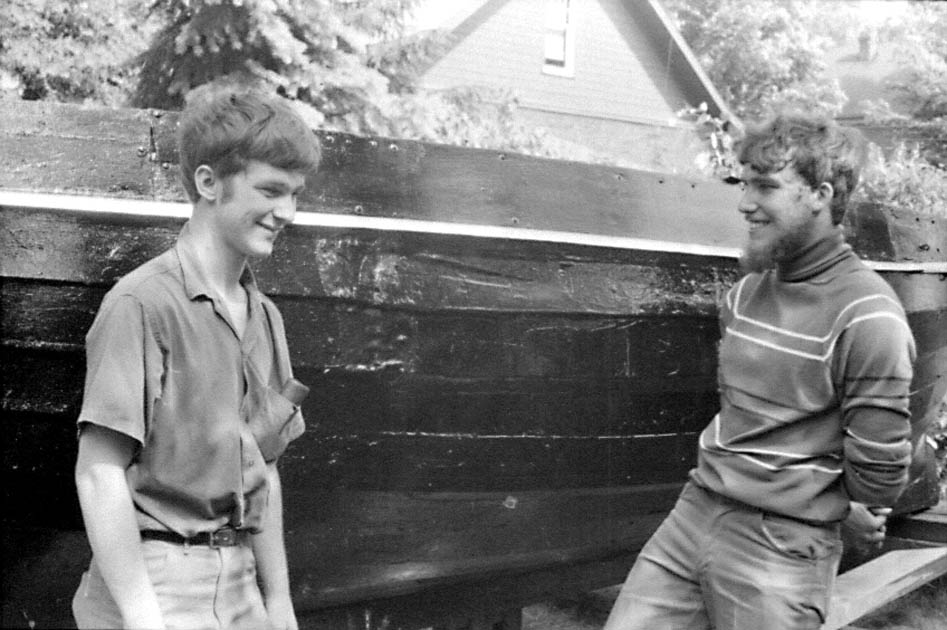 Blair Batty and Chris Blythe with Blairs new? boat