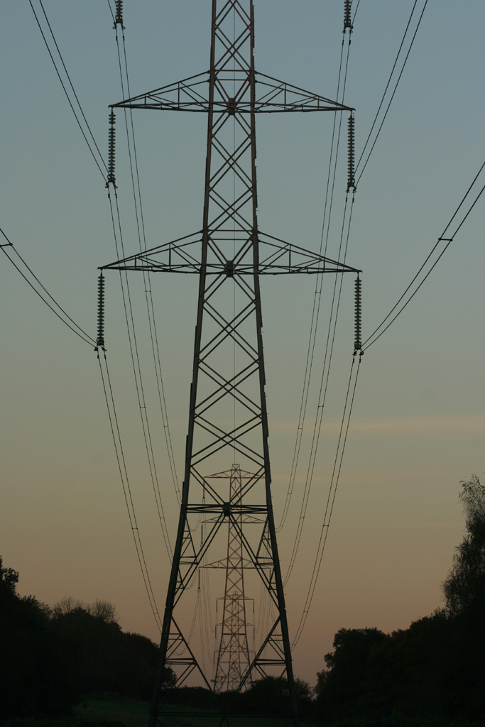 October 30 2007: <br> Pylons 