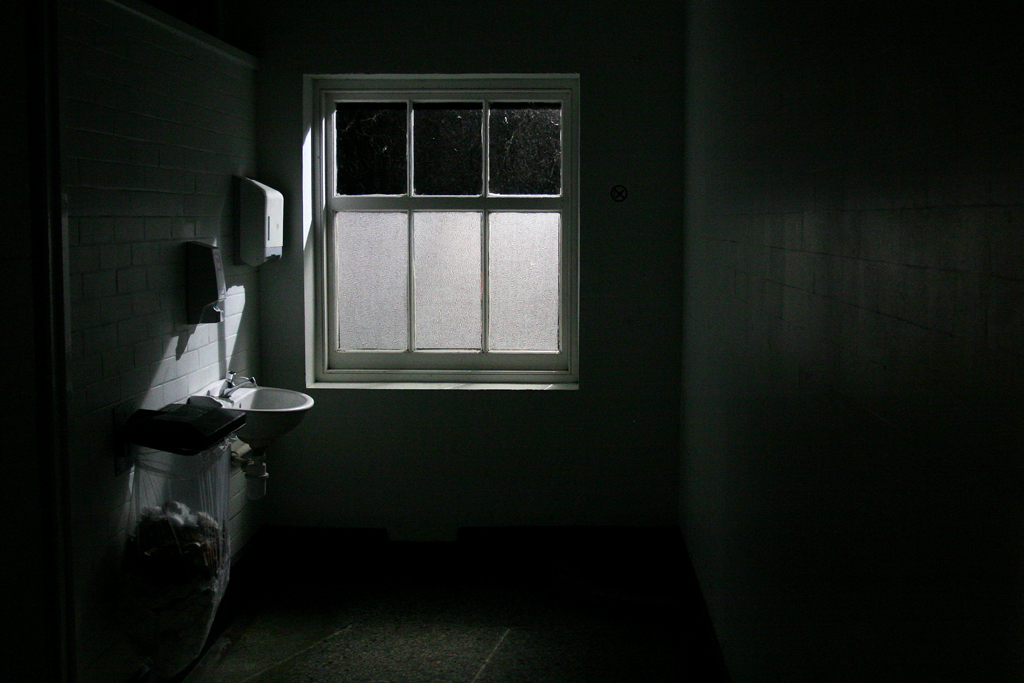 December 1 2007: <br> Wash Room