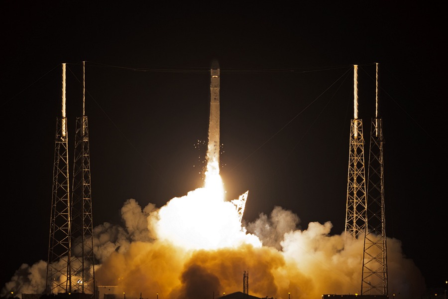 Dragon CRS1 (Falcon 9)
