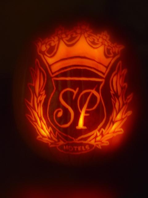 2004 carving