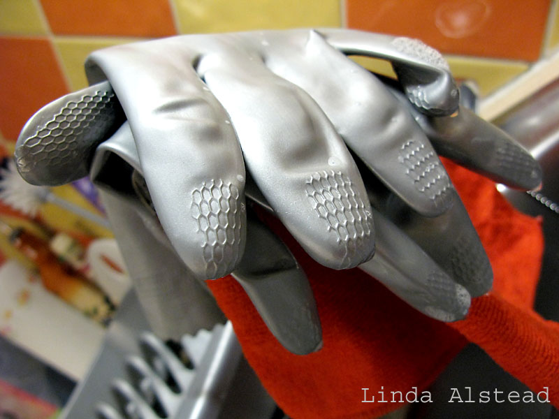 7th November 2007 - hand in glove