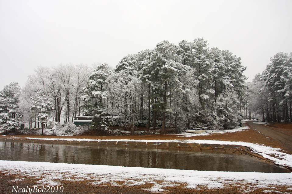 Its Snowing