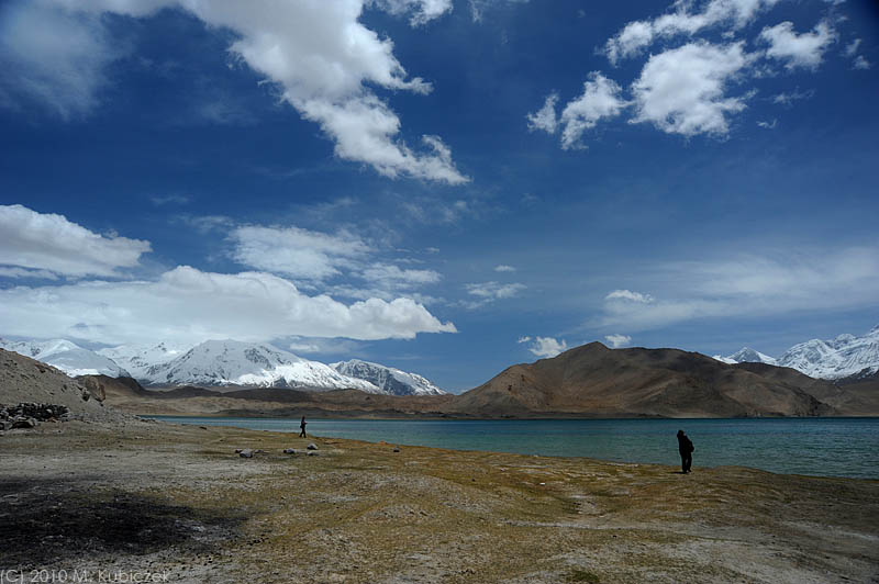 d7012 045.jpg