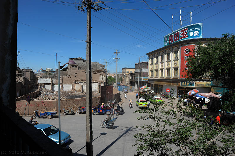 d7010 492.jpg