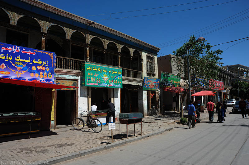 d7010 512.jpg