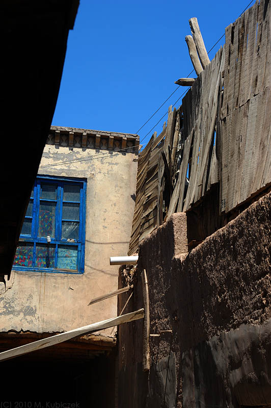 d7010 587.jpg