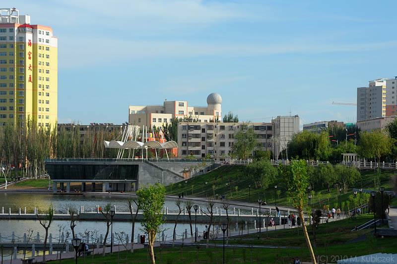 d7011 105.jpg