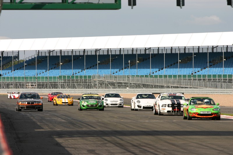 Silverstone Trackday General 2011 00025.jpg