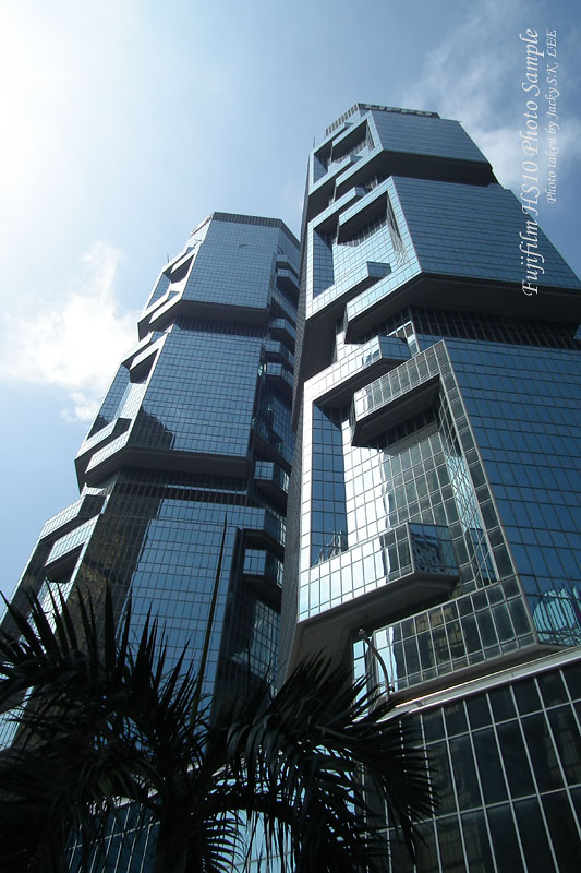 ISO100