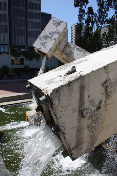 Embarcadero Centre Fountain
