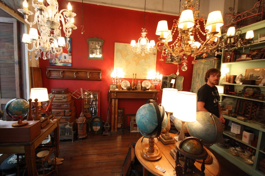 Antique shop in San Telmo