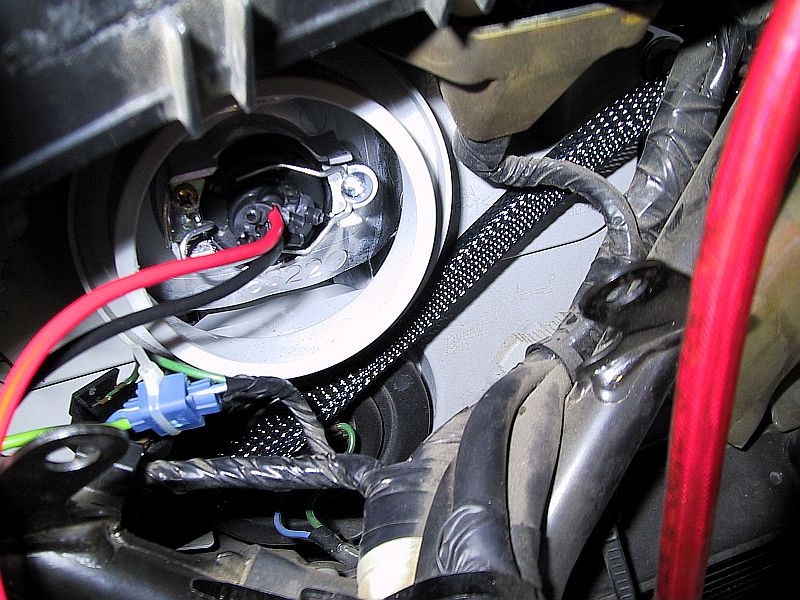 Bulb socket