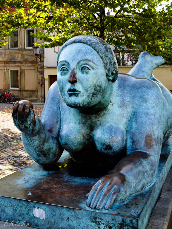 Botero Sculpture at the Heumarkt