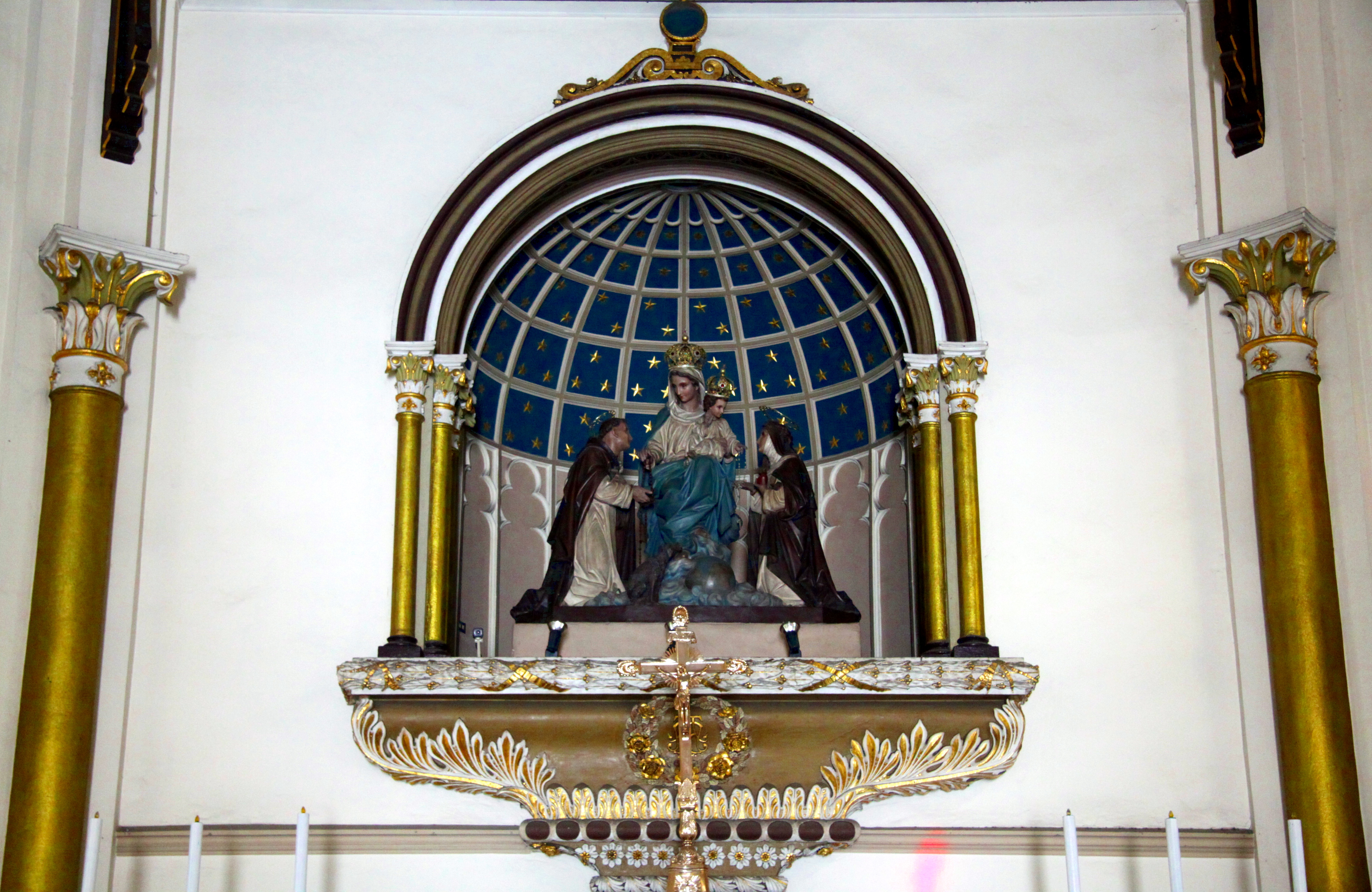 Sampanthawong District:  Kalawa Catholic Church:  Above The Altar