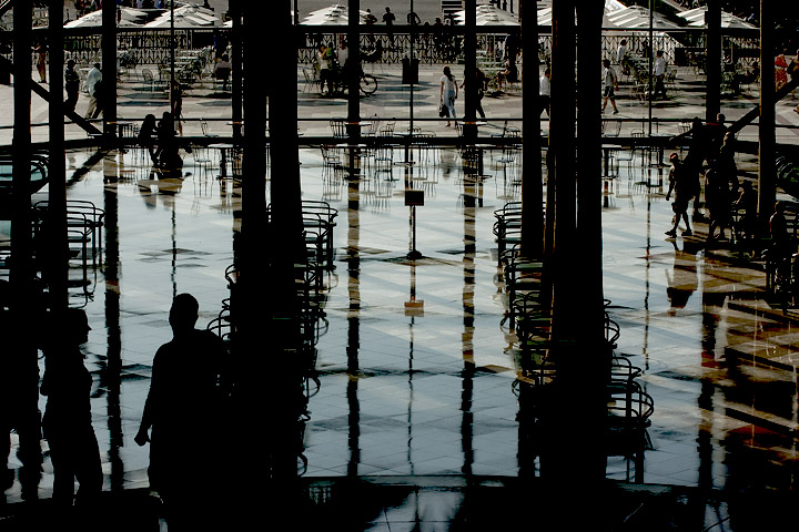 6th Place - Glossy Floor - by tvsometime