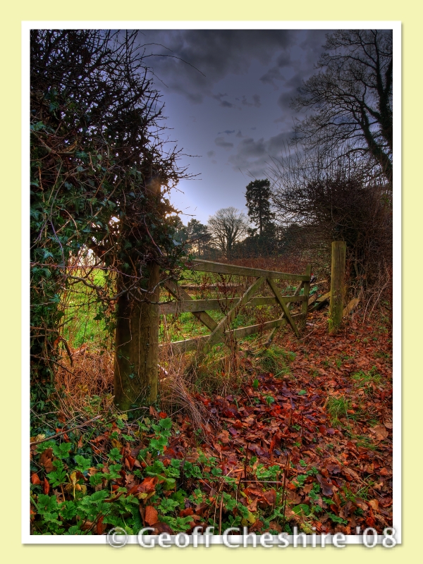 Stormy gateway (HDR)