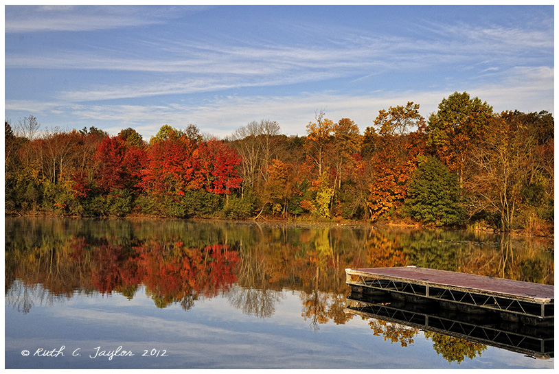 Autumn Reds at Nockamixon