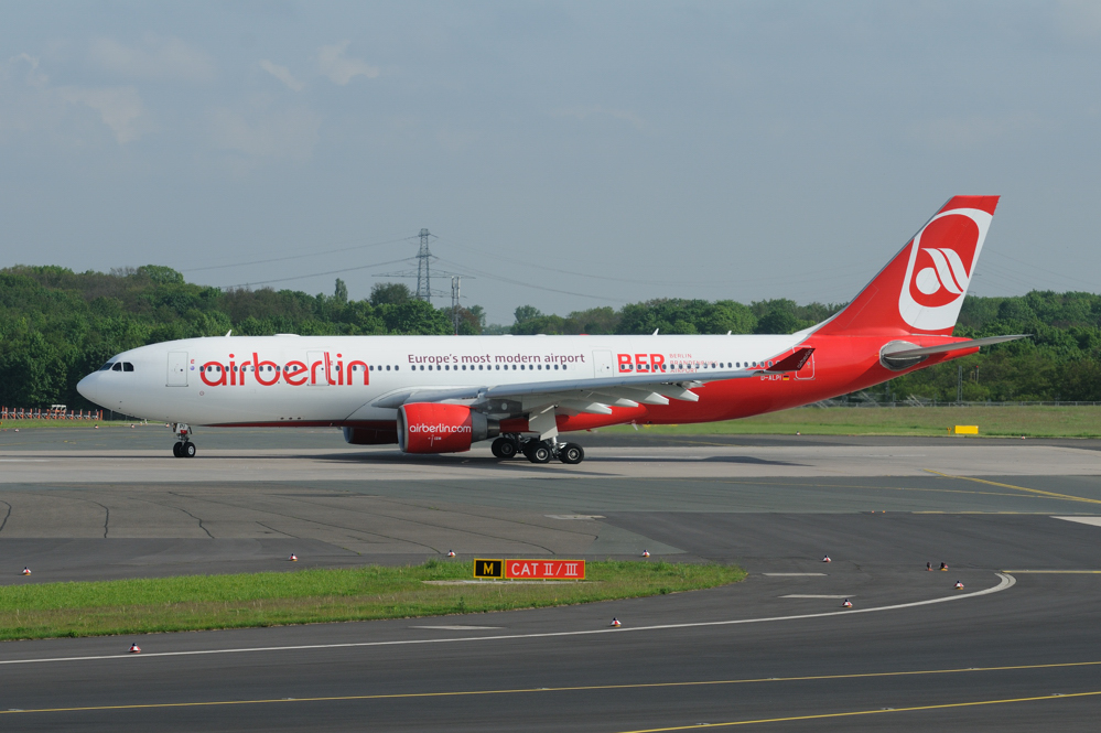 Air Berlin Airbus A330-200 D-ALPI New Berlin airport sticker 