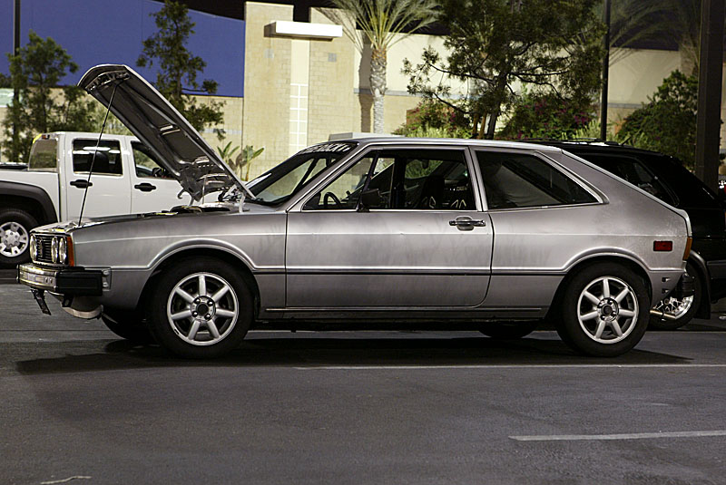 00AH5882_small.jpg