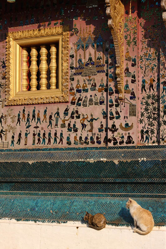 Wat Xieng Thong, Sitting Buddha Shrine