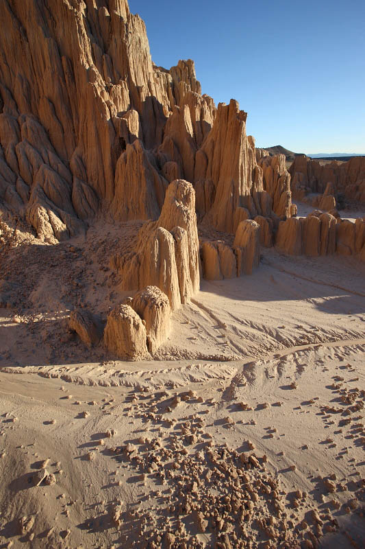 Caves area