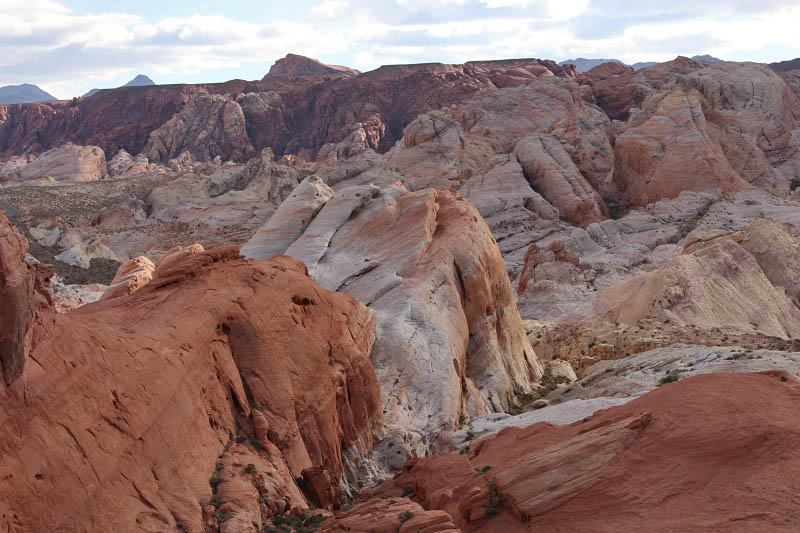 Between Rainbow Vista and White Domes