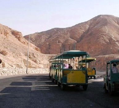 Transportation Inside the Valley of the Kings