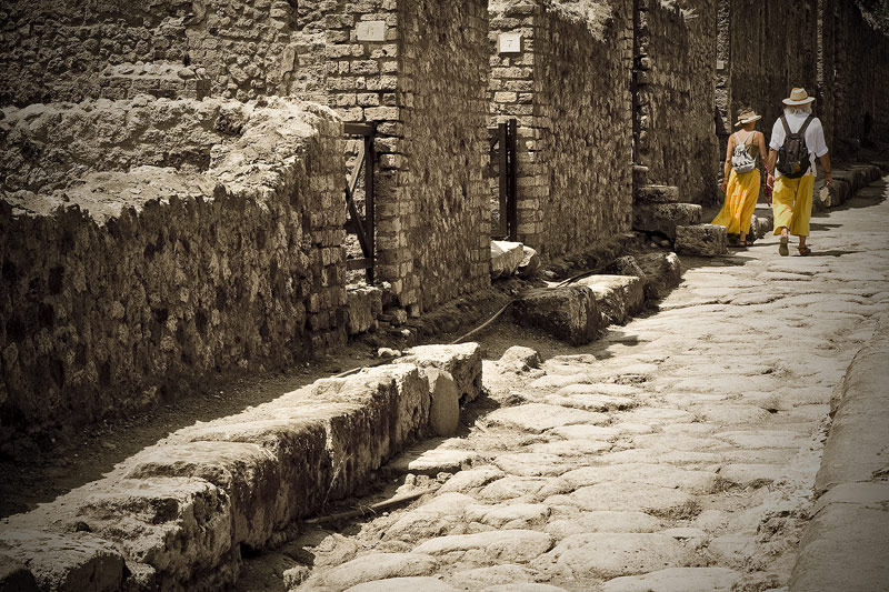 Pompeii Fashion