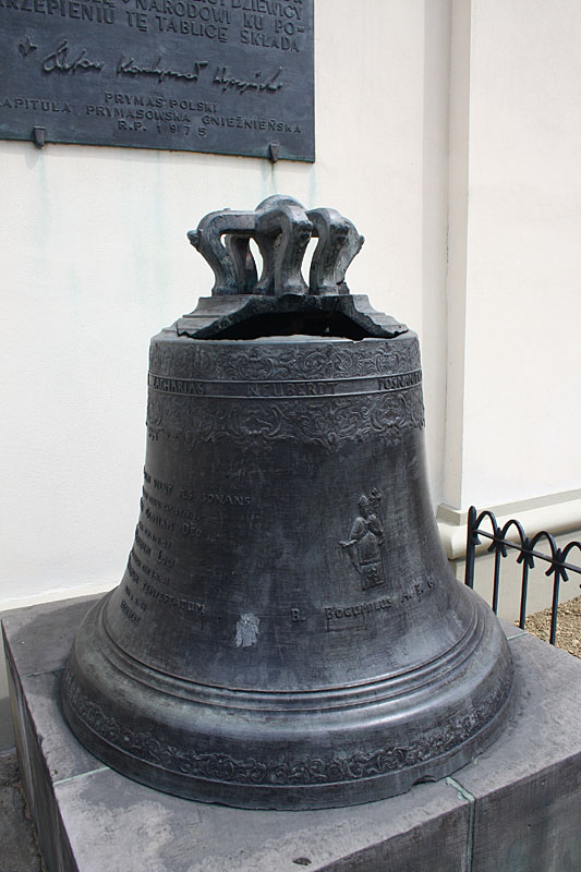 Bell