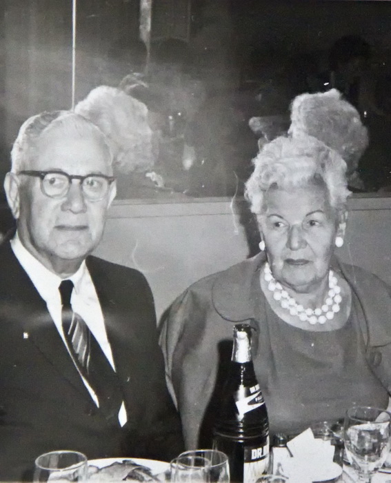 W- Nanny and Poppy