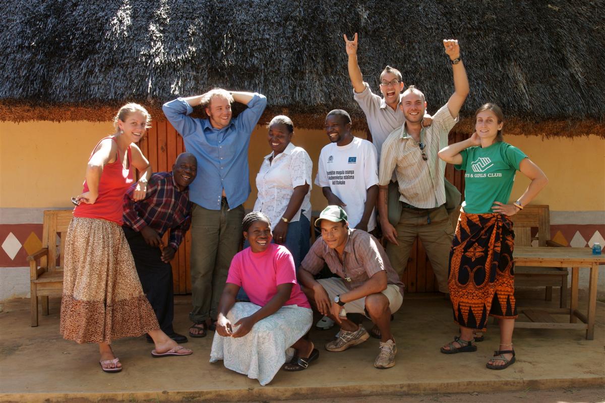 PeaceCorps group April 2009 4 Custom.jpg