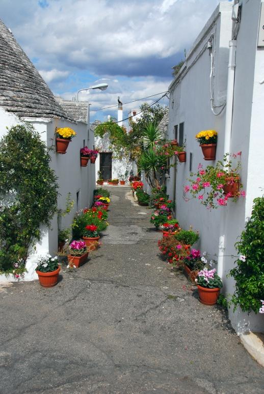 Alberobello Trulli 09232008 013.jpg