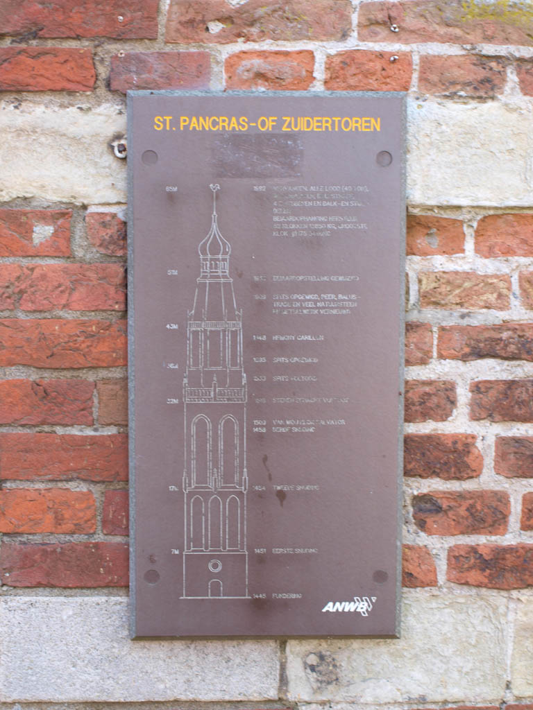 Enkhuizen, PKN Zuiderkerk toren bord, 2009.jpg